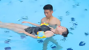 Aqua Massage: Thư Giãn Cơ Thể Với Sức Nổi